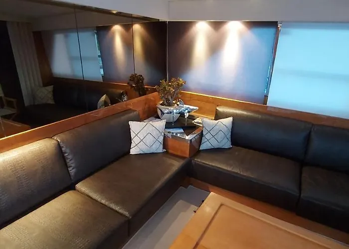 Yacht Charter Cannes Antibes